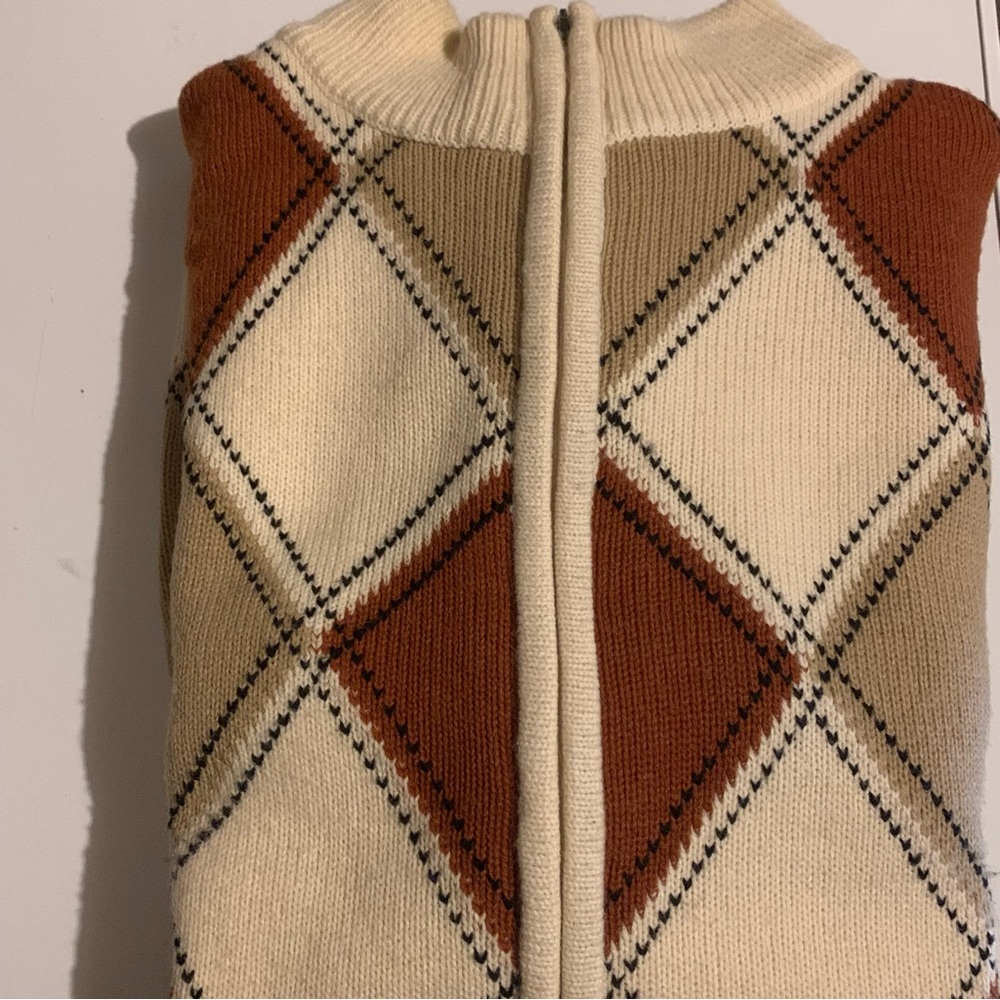 Peletti Men’s Diamond Design Sweater